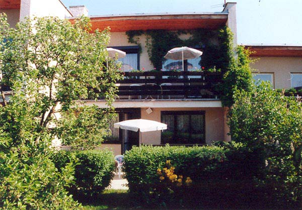 Pension Villa Hany***