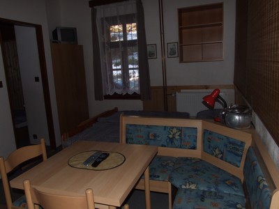 Apartmny ern ka 6