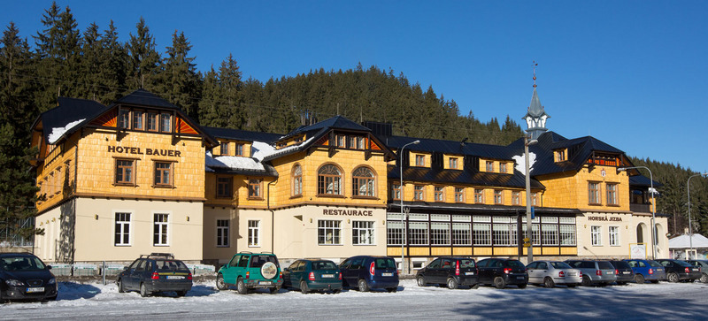 Hotel Bauer