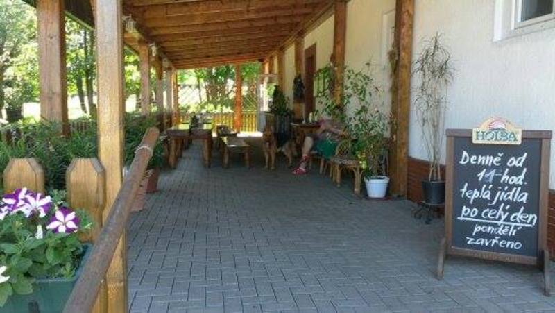 Penzion a restaurace Na Farm Vslun-Kovice U Barto Krun hory 5